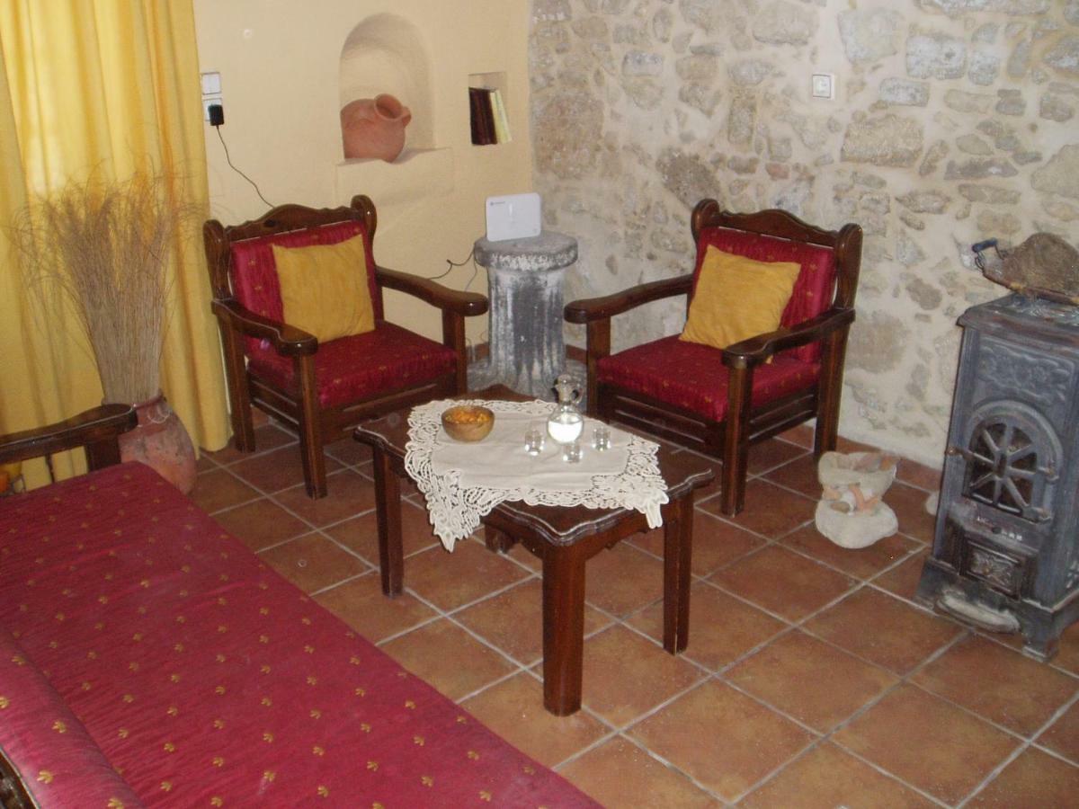 Apartament Ostria'S House Kíssamos Zewnętrze zdjęcie